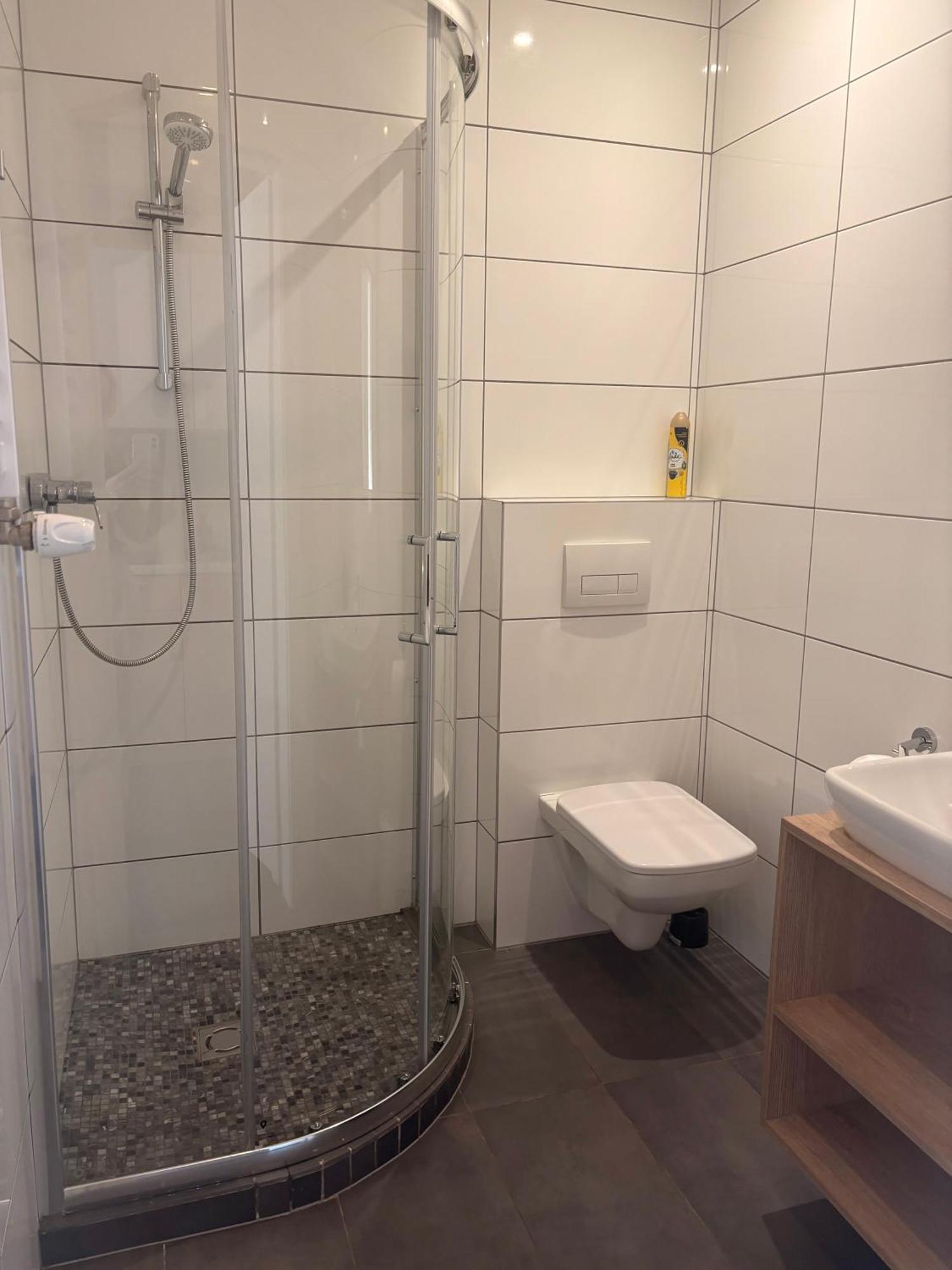 Square Apartment
